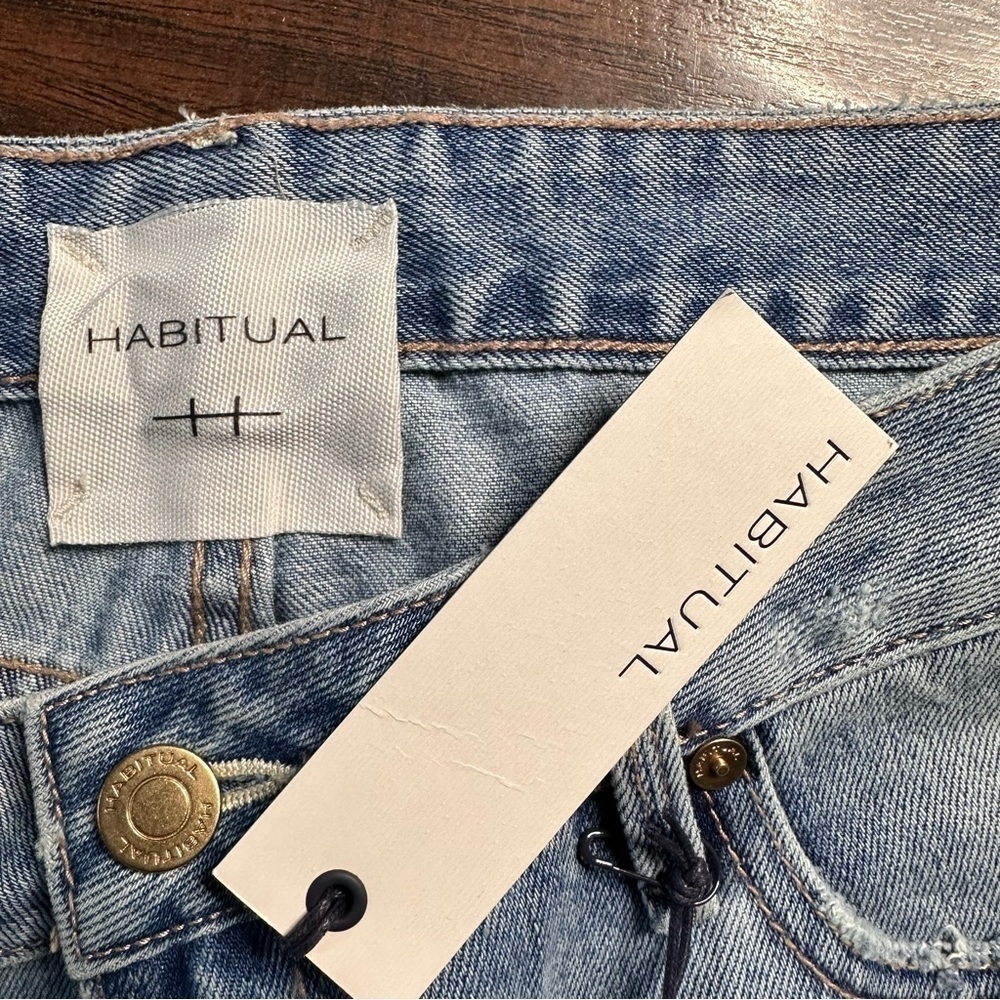 Habitual High Waisted Wide Leg Crop Distressed Jeans - Picture 4 of 4